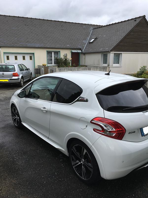 Cliquez sur l'image pour l'afficher en taille normale

Nom : 208 gti 3.jpg 
Affichages : 158 
Taille : 94.4 Ko 
ID : 10472