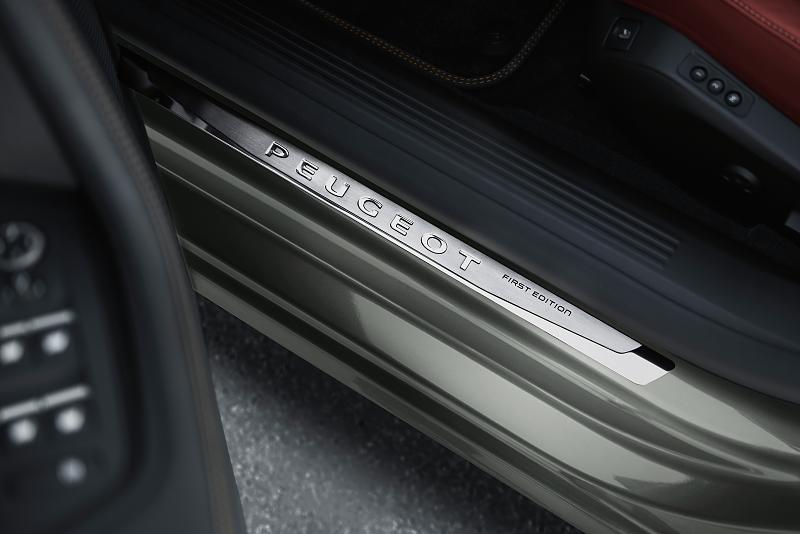 Cliquez sur l'image pour l'afficher en taille normale

Nom : PEUGEOT_508SW_1806STYP_304.jpg 
Affichages : 914 
Taille : 81.2 Ko 
ID : 12335