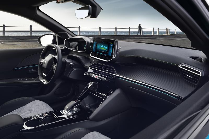 Cliquez sur l'image pour l'afficher en taille normale

Nom : PEUGEOT_208_1902STYP_301.jpg 
Affichages : 392 
Taille : 90.5 Ko 
ID : 13616
