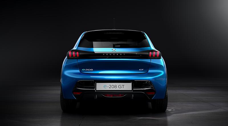 Cliquez sur l'image pour l'afficher en taille normale

Nom : PEUGEOT_208_1902STYP010.jpg 
Affichages : 316 
Taille : 83.8 Ko 
ID : 13622