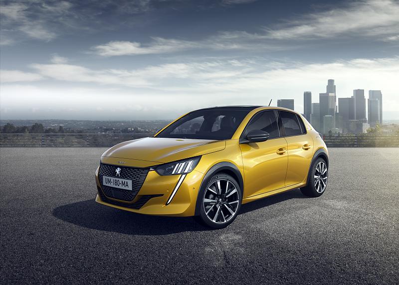 Cliquez sur l'image pour l'afficher en taille normale

Nom : PEUGEOT_208_1902STYP105.jpg 
Affichages : 351 
Taille : 95.4 Ko 
ID : 13636