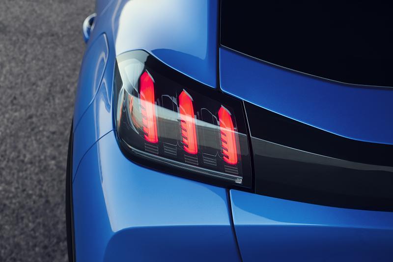 Cliquez sur l'image pour l'afficher en taille normale

Nom : PEUGEOT_208_1902STYP204.jpg 
Affichages : 353 
Taille : 79.3 Ko 
ID : 13640
