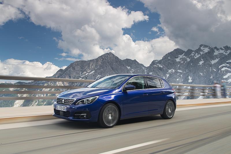 Cliquez sur l'image pour l'afficher en taille normale

Nom : 1_PEUGEOT_308_TestDrive_09.jpg 
Affichages : 1223 
Taille : 90.6 Ko 
ID : 14424