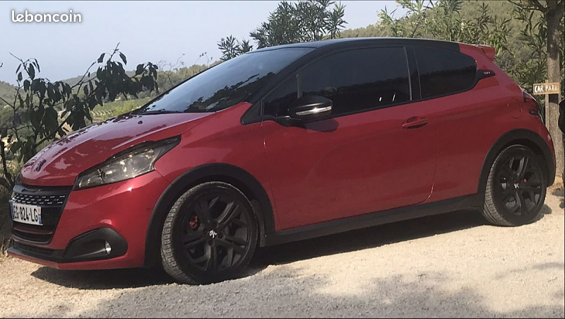 Cliquez sur l'image pour l'afficher en taille normale

Nom : 208gti_rougenoir_02.PNG 
Affichages : 185 
Taille : 1.44 Mo 
ID : 15304