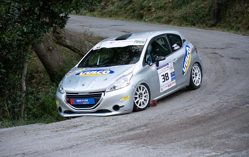 Cliquez sur l'image pour l'afficher en taille normale

Nom : Rallye_Roches_Brunes_33.jpg 
Affichages : 80 
Taille : 99.5 Ko 
ID : 16660