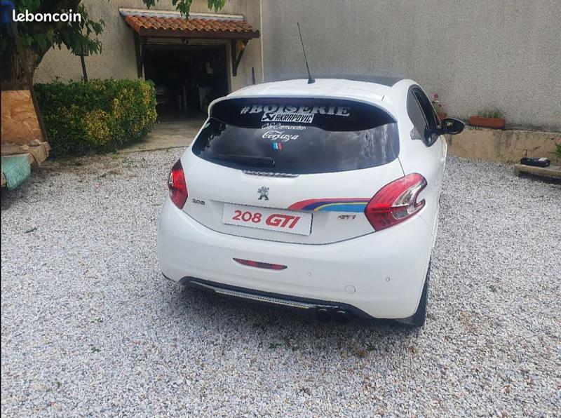 Cliquez sur l'image pour l'afficher en taille normale

Nom : 208gti_02.jpg 
Affichages : 581 
Taille : 97.6 Ko 
ID : 17324