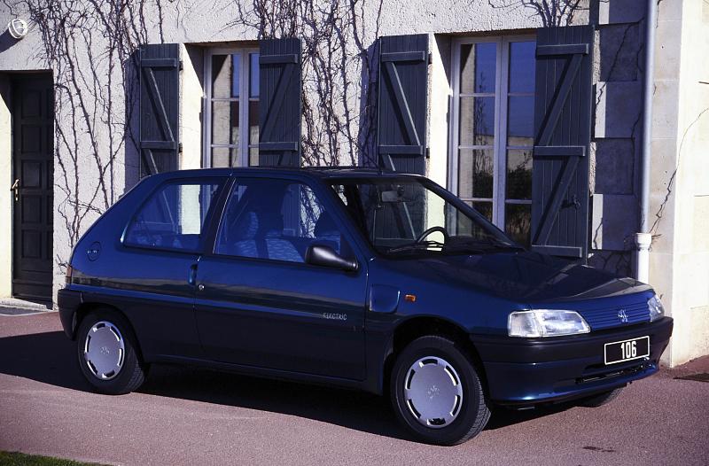Cliquez sur l'image pour l'afficher en taille normale

Nom : PEUGEOT_106_ELECTRIC_1993_AV_0.jpg 
Affichages : 1073 
Taille : 97.2 Ko 
ID : 17852