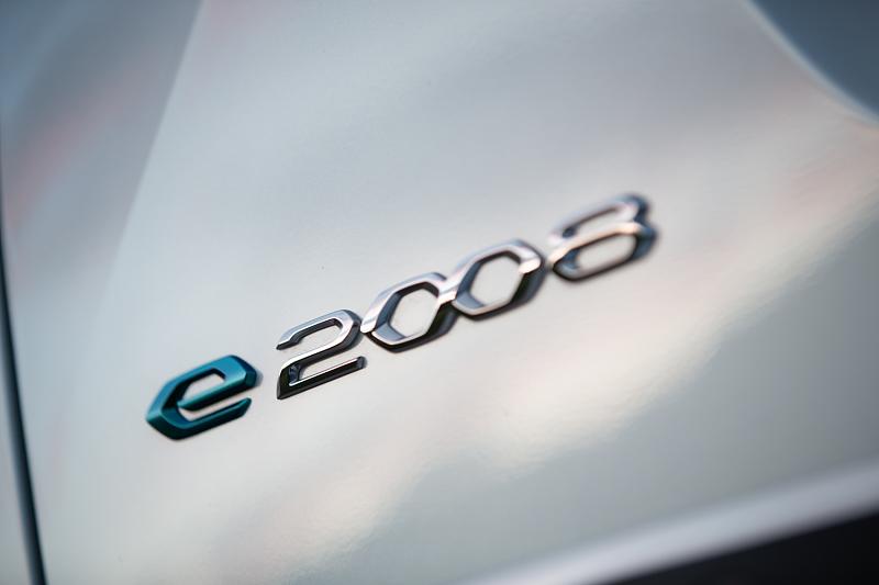 Cliquez sur l'image pour l'afficher en taille normale

Nom : PEUGEOT_2008_TESTDRIVE_Logo.jpg 
Affichages : 1077 
Taille : 55.7 Ko 
ID : 17858