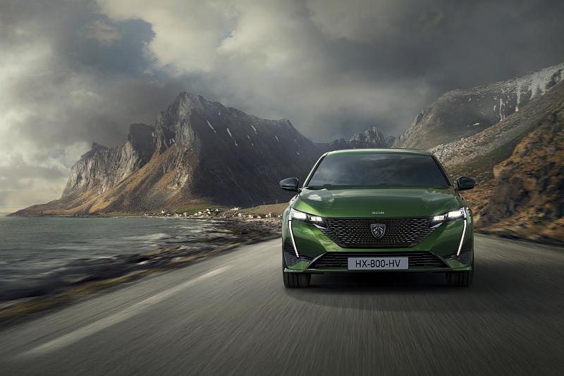 Cliquez sur l'image pour l'afficher en taille normale

Nom : PEUGEOT_308PHEV_2103STYP_031.jpg 
Affichages : 437 
Taille : 91.7 Ko 
ID : 19067