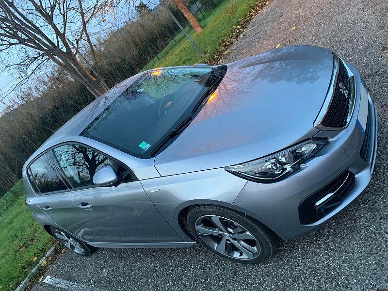 Cliquez sur l'image pour l'afficher en taille normale

Nom : Peugeot308_02.jpg 
Affichages : 1191 
Taille : 98.3 Ko 
ID : 20398