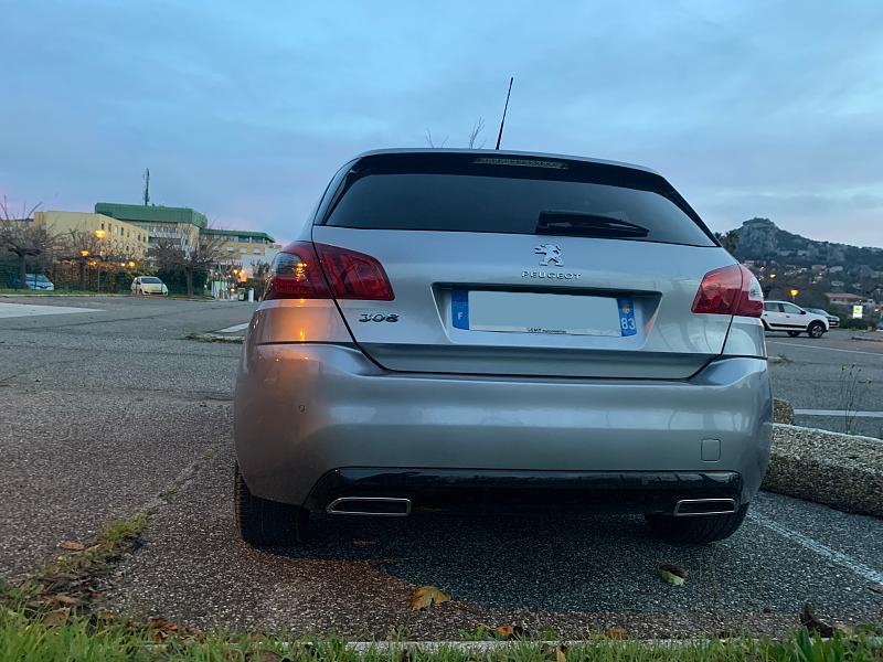 Cliquez sur l'image pour l'afficher en taille normale

Nom : Peugeot308_03.jpg 
Affichages : 1209 
Taille : 92.6 Ko 
ID : 20399