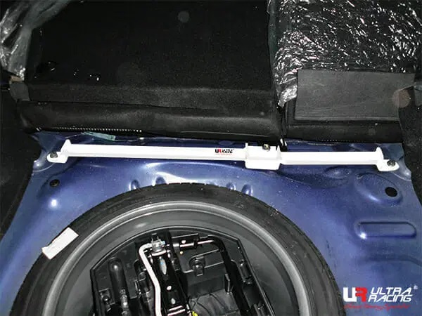 Nom : PEUGEOT-208-1.6-2012-REAR-TOWER-BAR-OR-REAR-STRUT-BAR-1-UR-RE3-2576.jpg
Affichages : 1503
Taille : 90.8 Ko