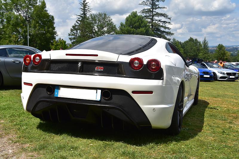 Cliquez sur l'image pour l'afficher en taille normale

Nom : Ferrari blanche arrire masqu.jpg 
Affichages : 1547 
Taille : 97.8 Ko 
ID : 22070