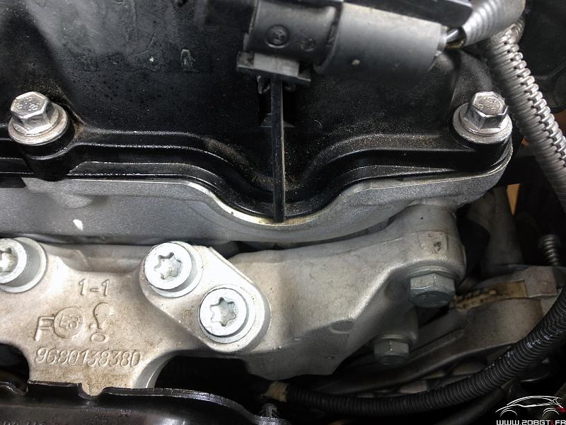 Cliquez sur l'image pour l'afficher en taille normale

Nom : joint_culbuteur_THP.jpg 
Affichages : 1184 
Taille : 93.0 Ko 
ID : 221