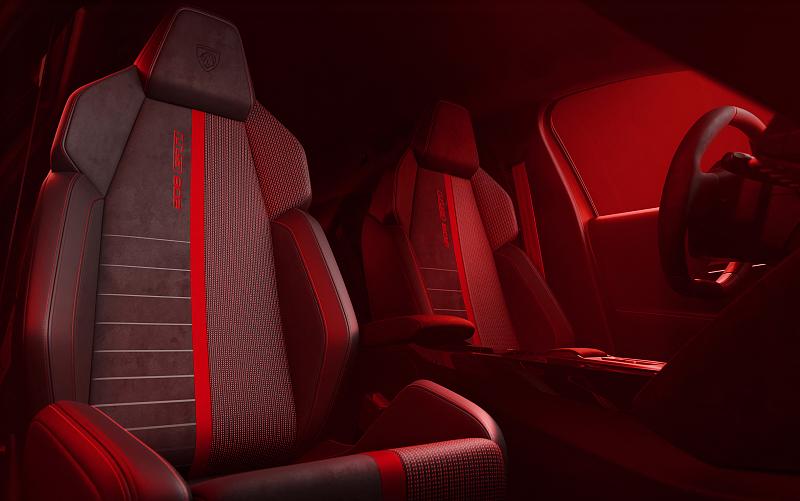 Cliquez sur l'image pour l'afficher en taille normale

Nom : PEUGEOT_E208_GTi_2506STYP_404_FR.jpg 
Affichages : 1 
Taille : 94.5 Ko 
ID : 22473