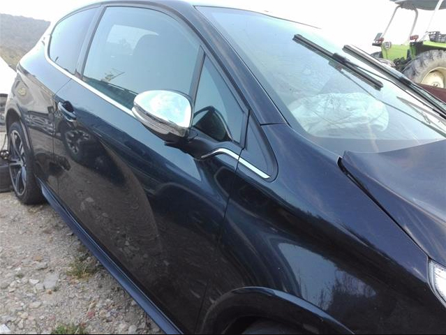 Cliquez sur l'image pour l'afficher en taille normale

Nom : GTi_Black_Crash_03.jpg 
Affichages : 116 
Taille : 41.2 Ko 
ID : 3846