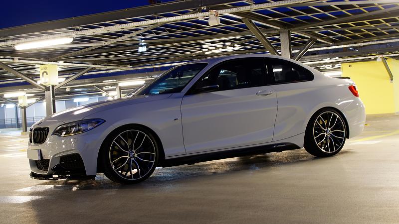 Cliquez sur l'image pour l'afficher en taille normale

Nom : BMW_Nuit_06_SP.jpg 
Affichages : 83 
Taille : 99.1 Ko 
ID : 4537