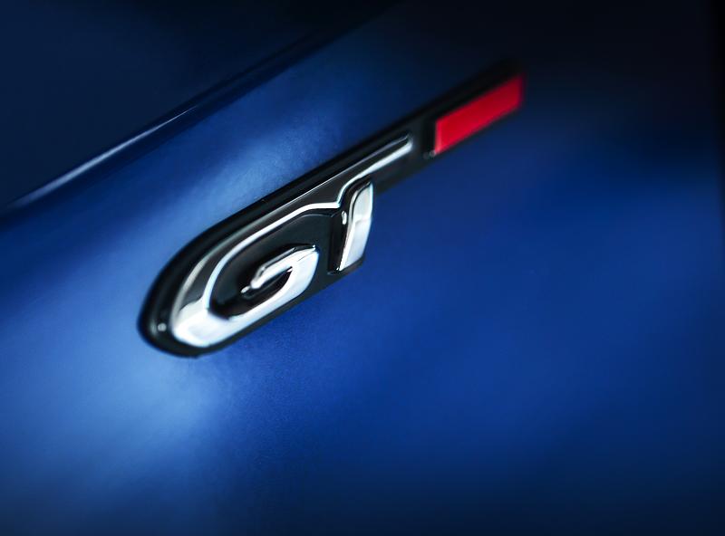 Cliquez sur l'image pour l'afficher en taille normale

Nom : Peugeot308_GT_06.jpg 
Affichages : 197 
Taille : 81.0 Ko 
ID : 4859