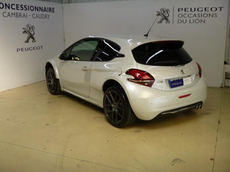 Nom : PEUGEOT-208-298858_2.JPG
Affichages : 1561
Taille : 39.8 Ko