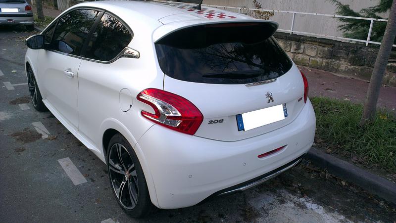 Cliquez sur l'image pour l'afficher en taille normale

Nom : peugeot208gti_Fr3d_07.jpg 
Affichages : 399 
Taille : 95.8 Ko 
ID : 4139