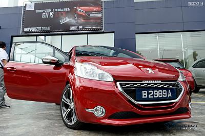 Peugeot Club Malaysia by Fabien in Les Peugeot 208 GTi dans le monde 