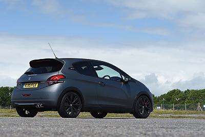 peugeot-208-gti-rt-rear-quarter by Fabien in 208 GTi's World ! 