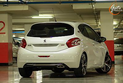 Peugeot 208 GTi - Chili