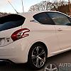 Peugeot 208 GTi - Uruguay