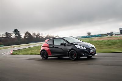 Peugeot 208 GTi - 30 TH by Forum208GTi in Peugeot 208 GTi - 30 Th 