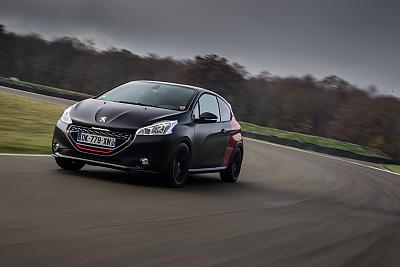 Peugeot 208 GTi - 30 TH