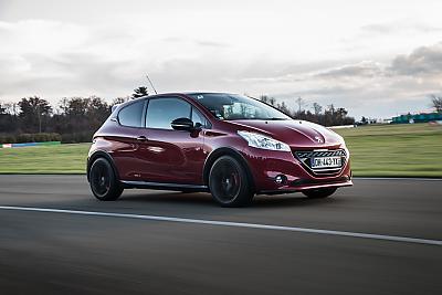 Peugeot 208 GTi - 30 TH by Forum208GTi in Peugeot 208 GTi - 30 Th 