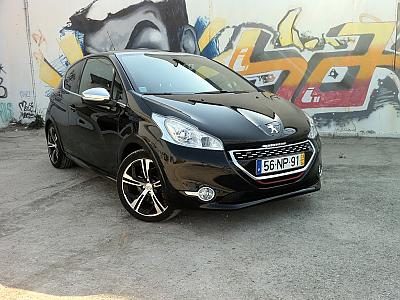 Peugeot 208 GTi - Portugal