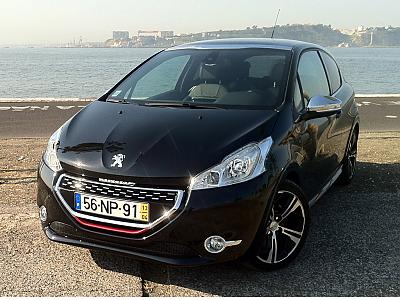 Peugeot 208 GTi - Portugal